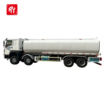 Ruiyuan 8x4 Howo tankbil